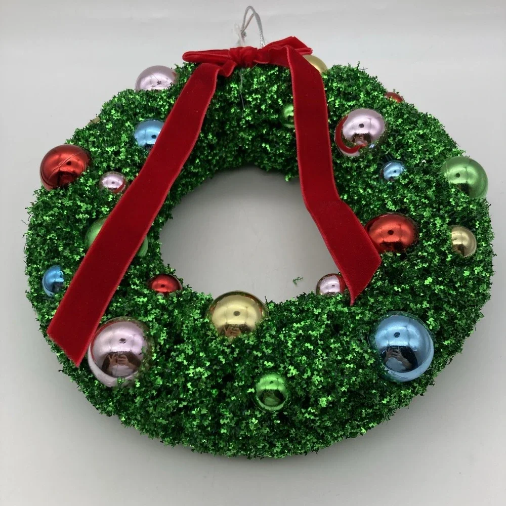 World Market Metallic Kelly Green Bottlebrush Christmas Wreath Hanging 8
